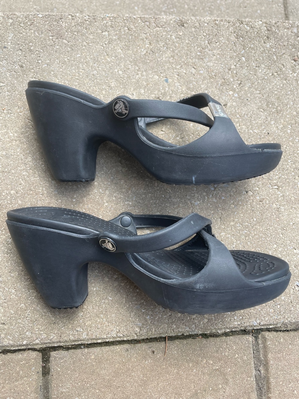 Crocs Cyprus IV Black Platform Heel Sandals Comfort Criss Cross Slip On Chunky - Picture 6 of 14